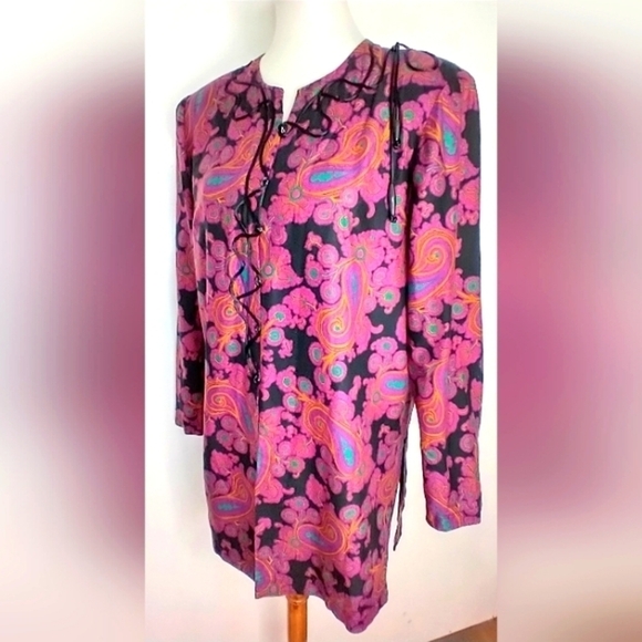 VINTAGE LONG PAISLEY BLOUSE - Picture 1 of 8